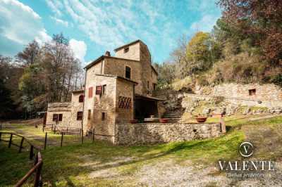 Rustico Casale in Vendita a San Gimignano Localetã  Molino Racciano